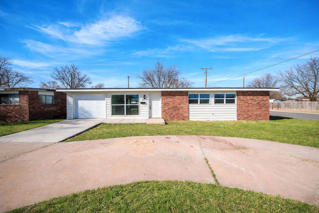 2802 65th Street, Lubbock, TX 79413