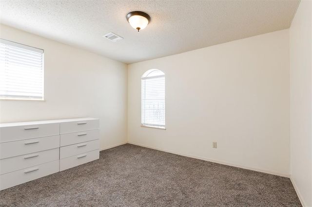 8720 Lakeaire Drive, Oklahoma City, OK 73132