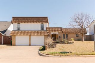 8720 Lakeaire Drive, Oklahoma City, OK 73132