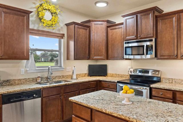 5958 Milan Dr, Pace, FL 32571