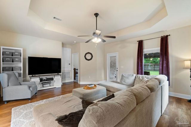5958 Milan Dr, Pace, FL 32571