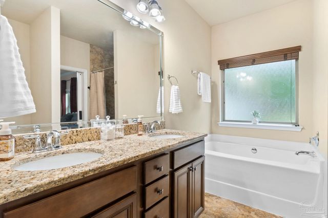 5958 Milan Dr, Pace, FL 32571