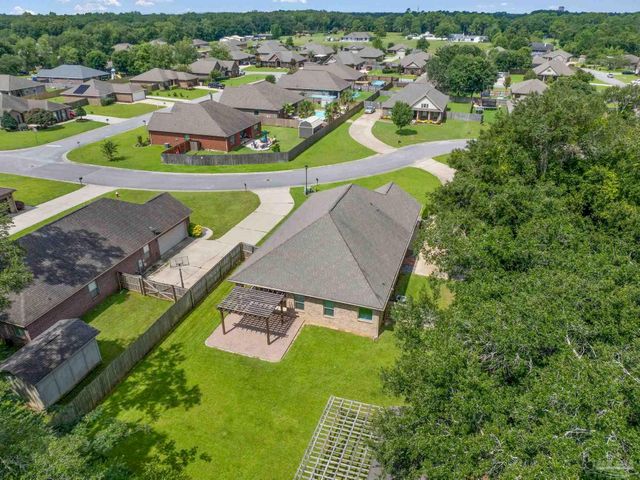 5958 Milan Dr, Pace, FL 32571
