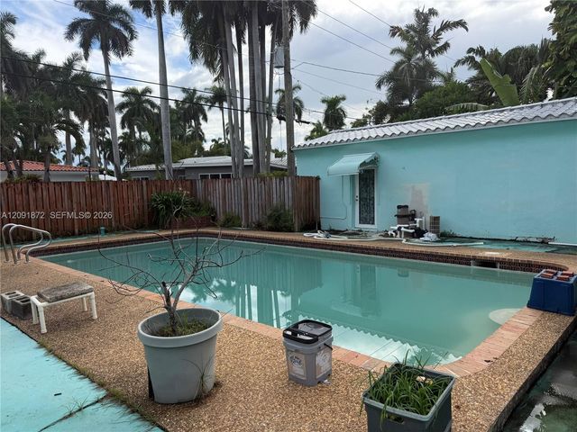 1146 Polk Street, Hollywood, FL 33019