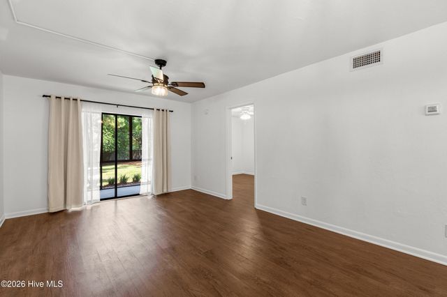 4313 Holly Tree Road, Wilmington, NC 28412