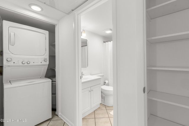 4313 Holly Tree Road, Wilmington, NC 28412