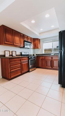 1020 Dunes Street, Oxnard, CA 93035