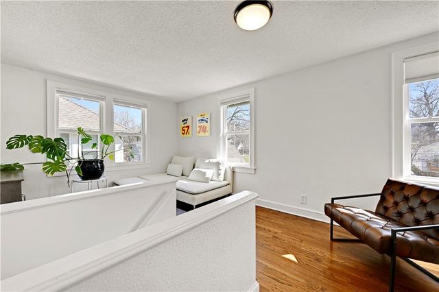 7305 Walnut Street, Kansas City, MO 64114