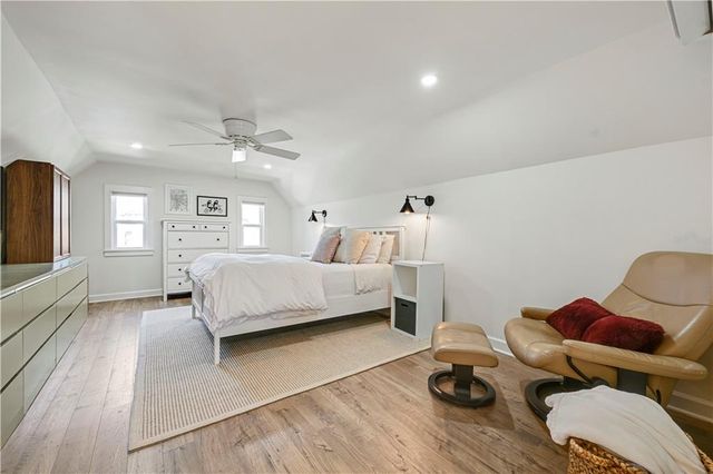 7305 Walnut Street, Kansas City, MO 64114