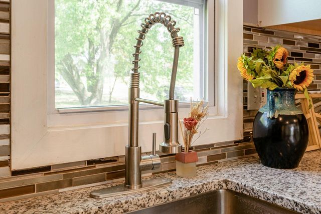 168 London Road, Delaware, OH 43015