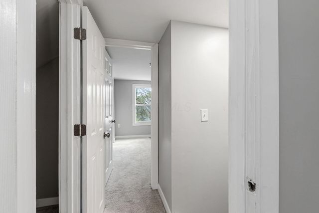 168 London Road, Delaware, OH 43015