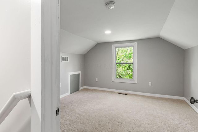 168 London Road, Delaware, OH 43015