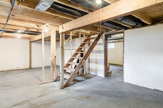 168 London Road, Delaware, OH 43015