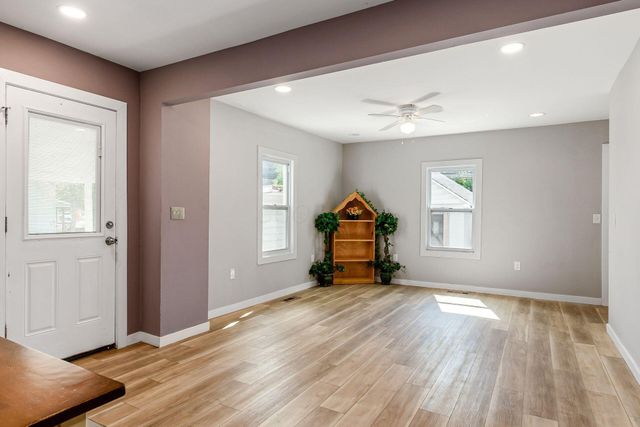 168 London Road, Delaware, OH 43015