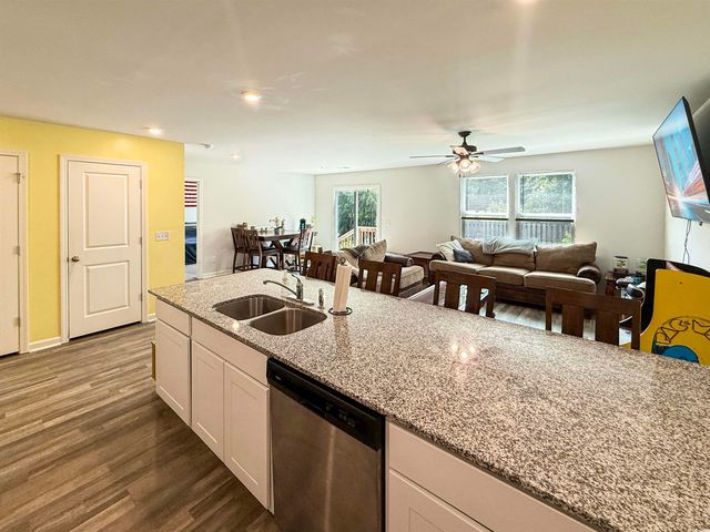 2021 Loblolly St., Georgetown, SC 29440