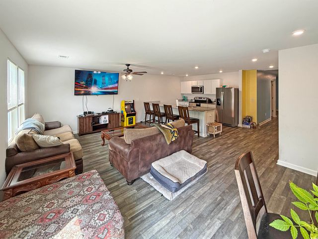 2021 Loblolly St., Georgetown, SC 29440