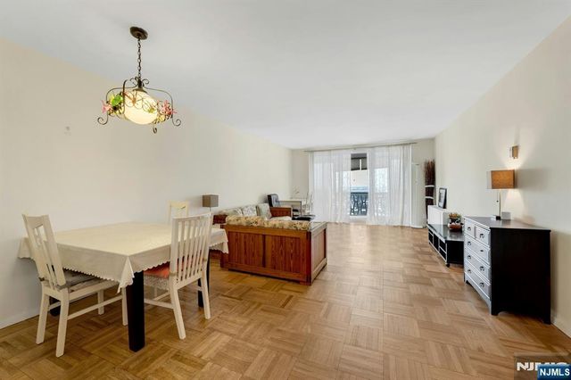 2000 Linwood Avenue 18X, Fort Lee, NJ 07024