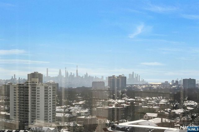 2000 Linwood Avenue 18X, Fort Lee, NJ 07024