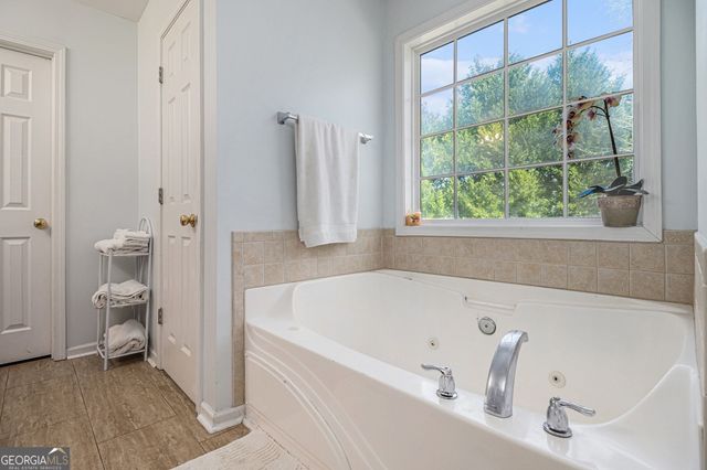 213 Overlook Court, Dallas, GA 30157