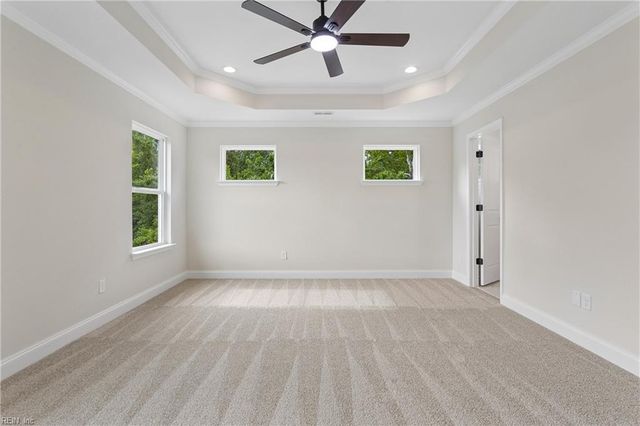 1122 E Pembroke AVE, Hampton, VA 23669
