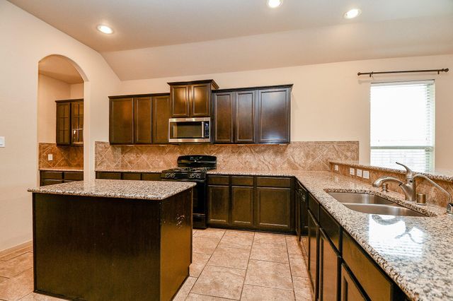 11022 Ellison Ridge Drive, Richmond, TX 77406