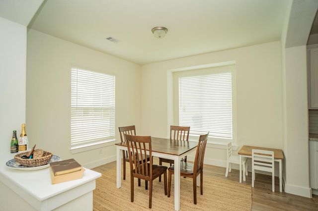247 Freeman Boulevard, West Columbia, TX 77486