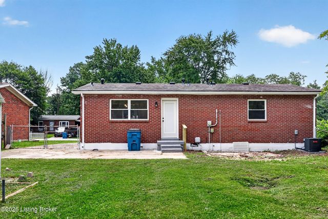 6710 Stana Dr, Louisville, KY 40258