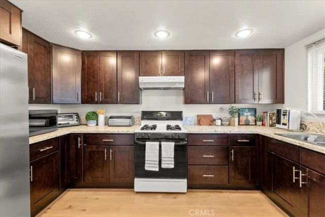 7244 Willis Avenue, Van Nuys, CA 91405