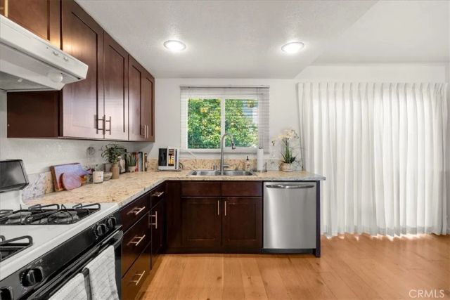 7244 Willis Avenue, Van Nuys, CA 91405