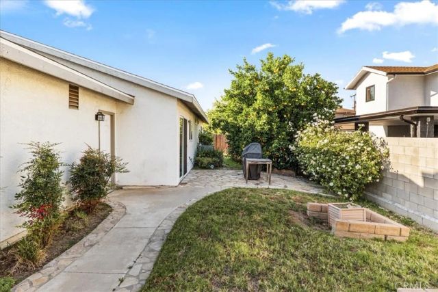 7244 Willis Avenue, Van Nuys, CA 91405