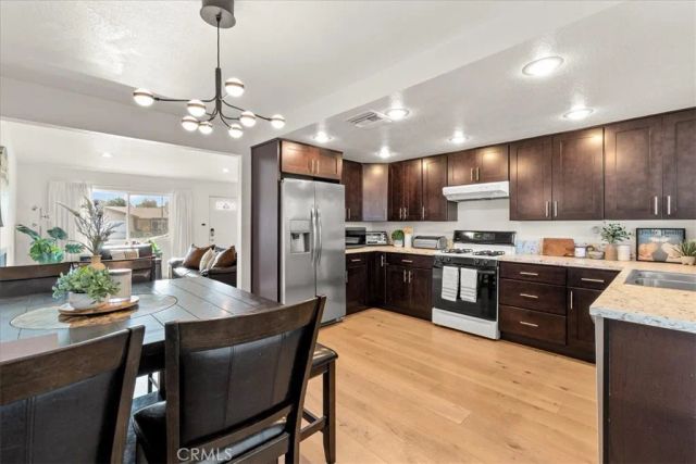 7244 Willis Avenue, Van Nuys, CA 91405