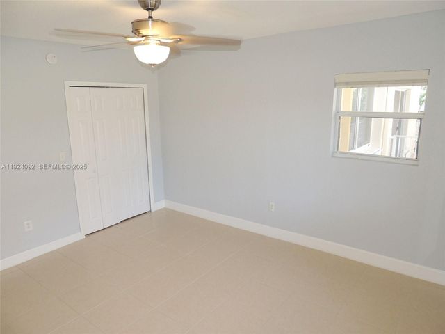 1152 99th St 27, Bay Harbor Islands, FL 33154