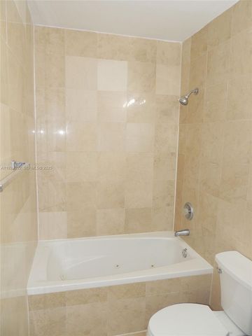 1152 99th St 27, Bay Harbor Islands, FL 33154