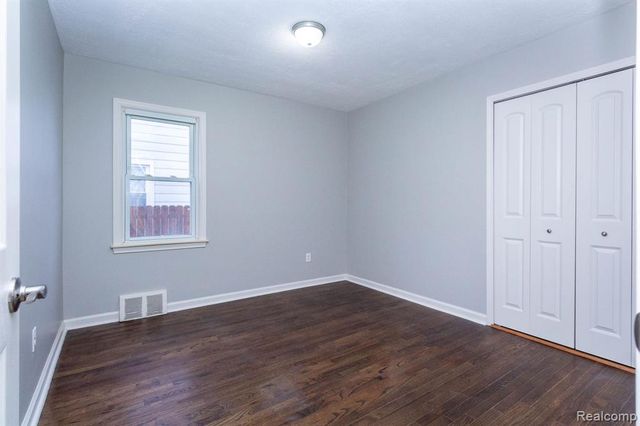 313 S Edison Avenue, Royal Oak, MI 48067