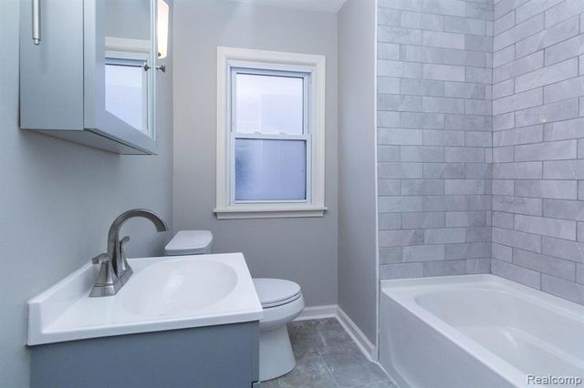 313 S Edison Avenue, Royal Oak, MI 48067