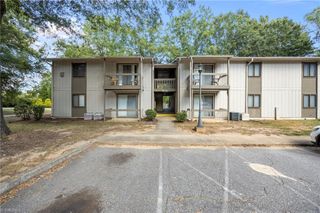 2230 Sunderland Road 37E, Winston-salem, NC 27103