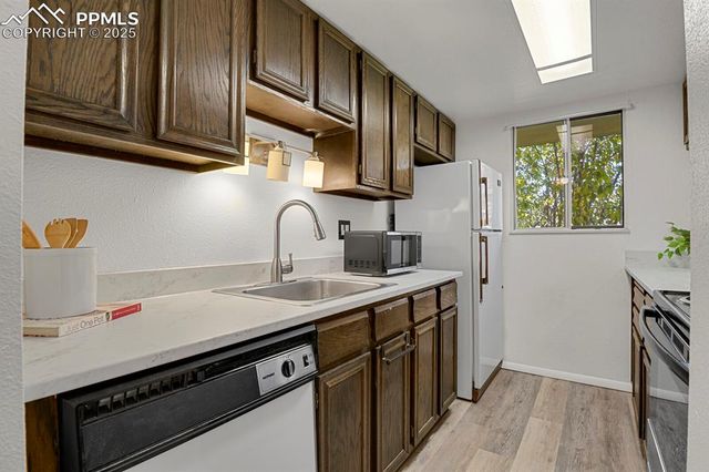 1006 Fontmore Road D, Colorado Springs, CO 80904