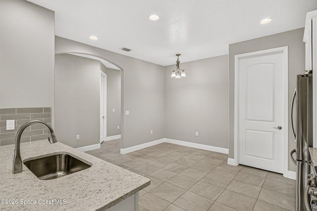8373 Loren Cove Drive, Melbourne, FL 32940