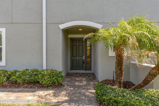 8373 Loren Cove Drive, Melbourne, FL 32940