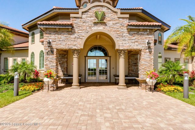 8373 Loren Cove Drive, Melbourne, FL 32940