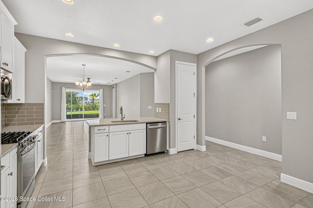 8373 Loren Cove Drive, Melbourne, FL 32940