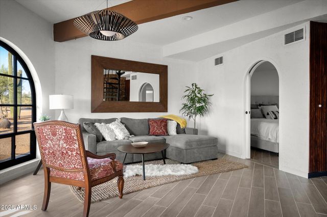 31220 N 70TH Street, Scottsdale, AZ 85266