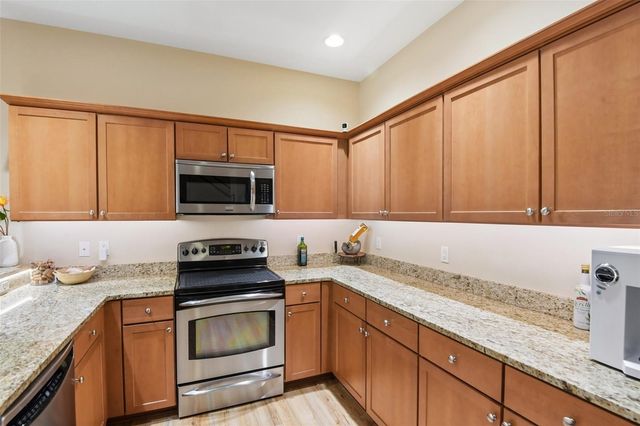 131 ATHENIAN WAY, Tarpon Springs, FL 34689