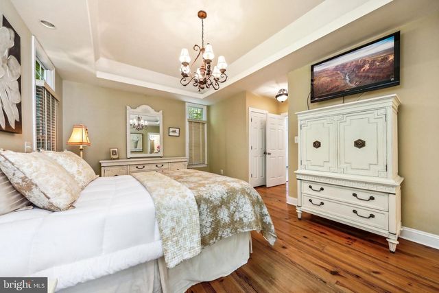 11 HILLIARDS BRIDGE RD, Southampton, NJ 08088