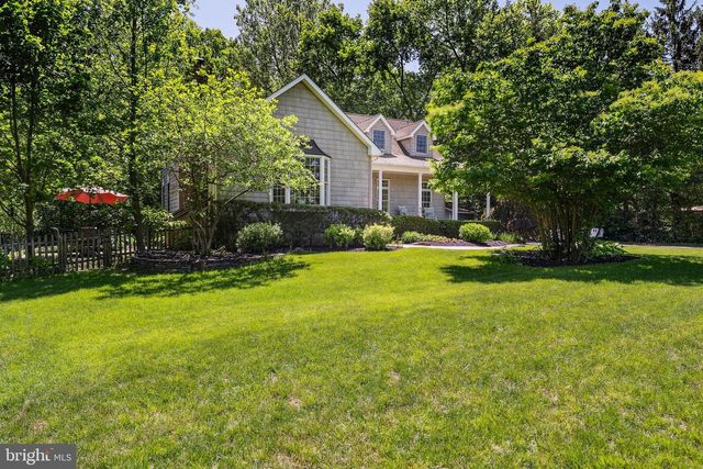11 HILLIARDS BRIDGE RD, Southampton, NJ 08088