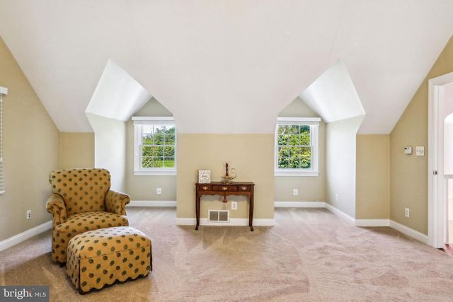 11 HILLIARDS BRIDGE RD, Southampton, NJ 08088