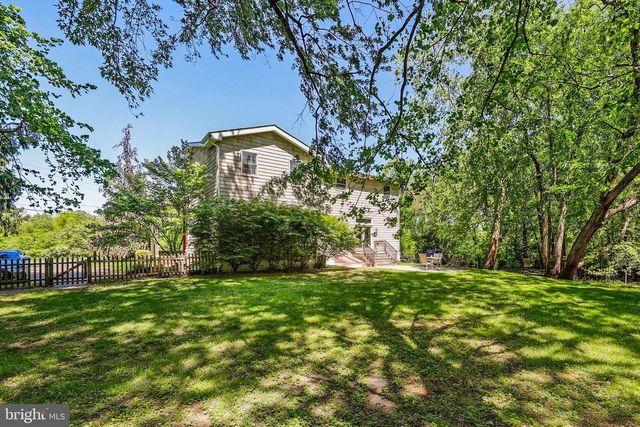 11 HILLIARDS BRIDGE RD, Southampton, NJ 08088