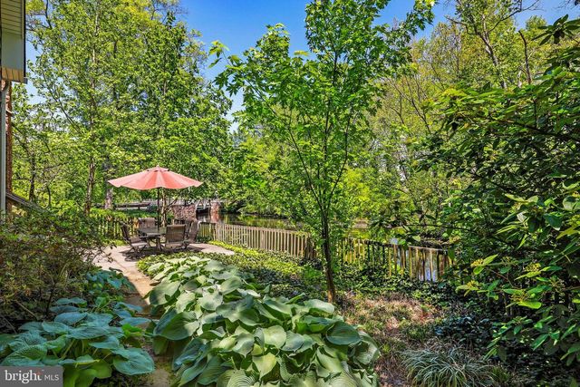 11 HILLIARDS BRIDGE RD, Southampton, NJ 08088