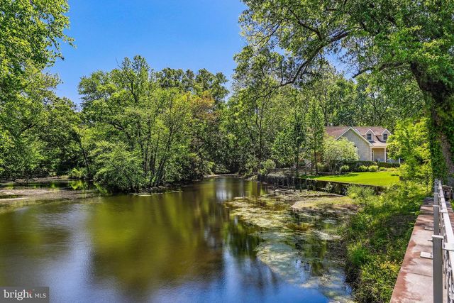 11 HILLIARDS BRIDGE RD, Southampton, NJ 08088