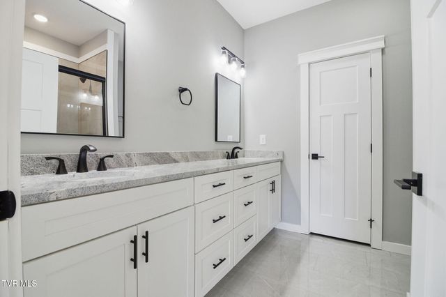 133 Dry Kiln Court, Gray, TN 37615